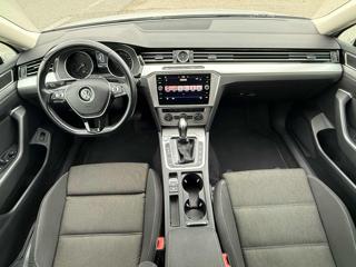 VOLKSWAGEN Passat Variant usata, con Cerchi in lega