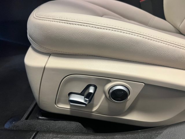 MASERATI Ghibli usata, con Cronologia tagliandi