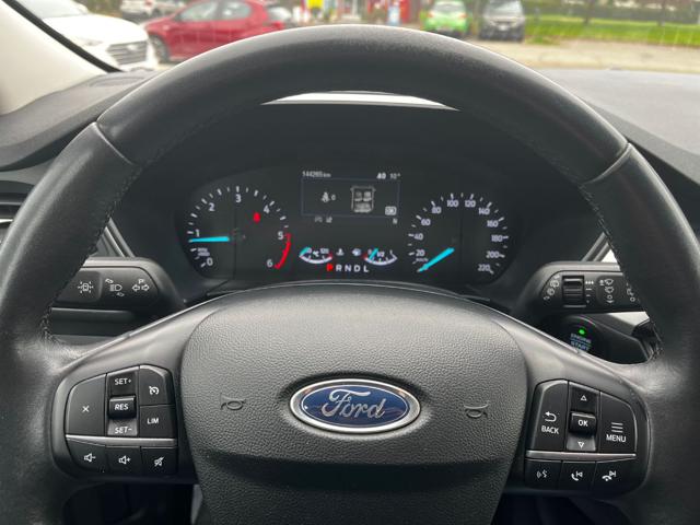 FORD Kuga usata, con Autoradio