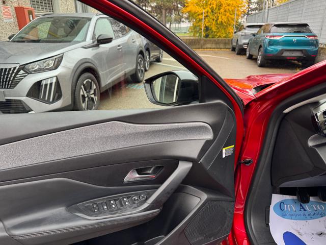 PEUGEOT 308 usata, con Autoradio