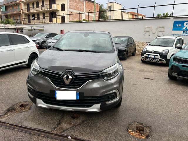 RENAULT Captur usata, con Airbag