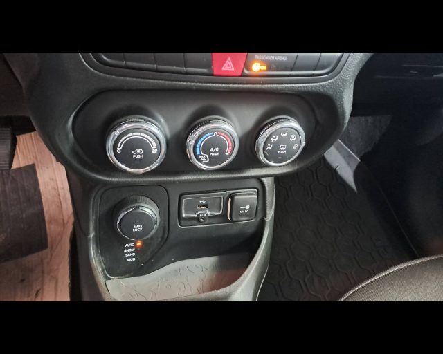 JEEP Renegade usata, con Freno di stazionamento elettrico