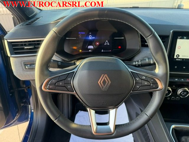 RENAULT Clio usata, con Touch screen