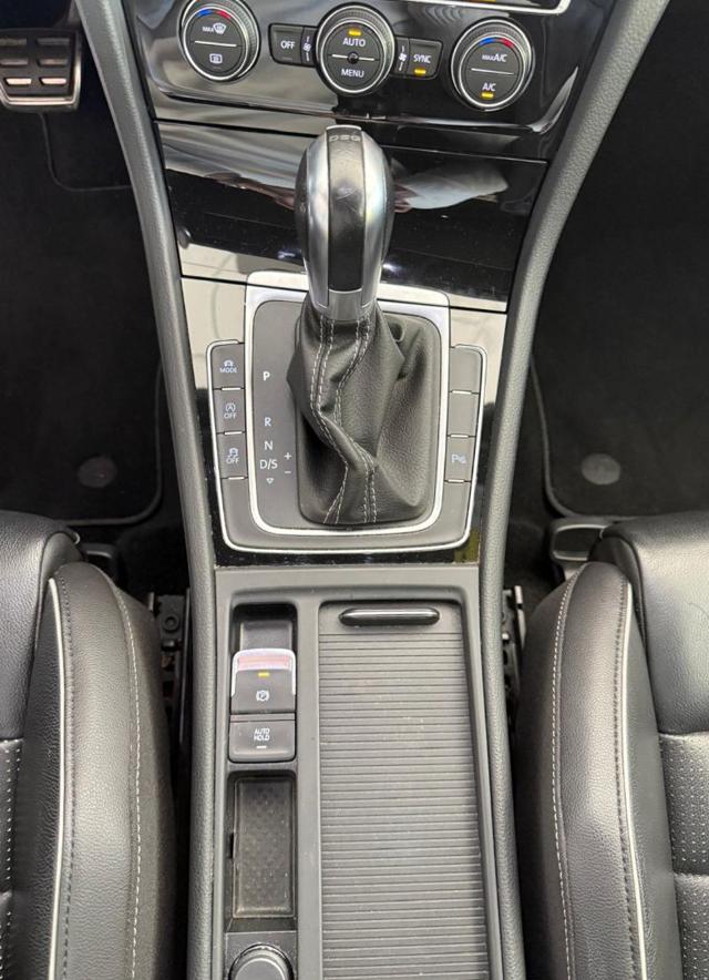 VOLKSWAGEN Golf GTD usata, con Lettore CD