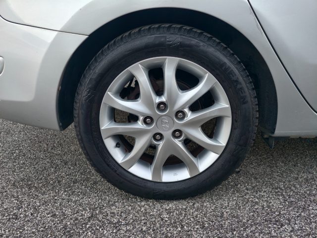 HYUNDAI i30 usata, con Autoradio