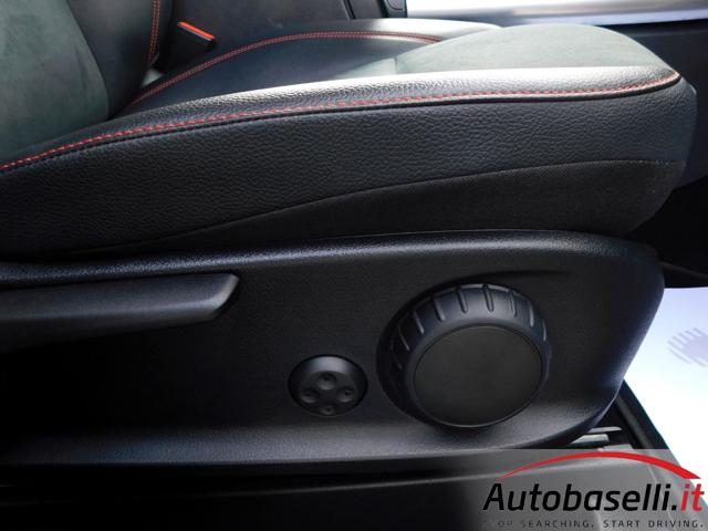 MERCEDES-BENZ GLA 220 usata, con Sistema di avviso di distanza