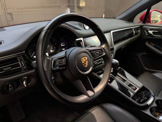 PORSCHE Macan usata, con Boardcomputer