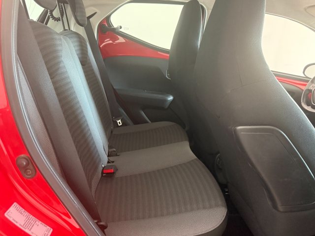 TOYOTA Aygo usata 16