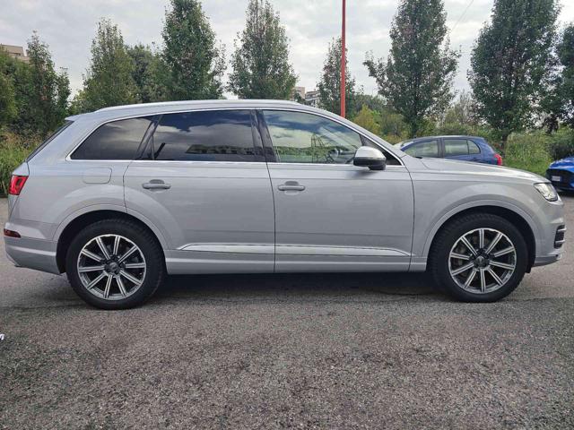 AUDI Q7 usata, con Autoradio