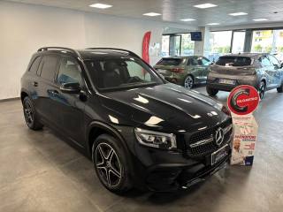 MERCEDES-BENZ GLB 200 usata, con Leve al volante