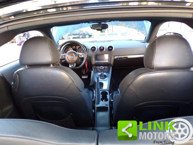 AUDI TT usata, con Hill holder