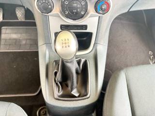 FORD Fiesta usata, con Pneumatici estivi