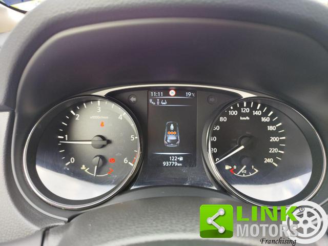 NISSAN X-Trail usata, con Autoradio