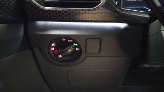 VOLKSWAGEN T-Cross usata 22