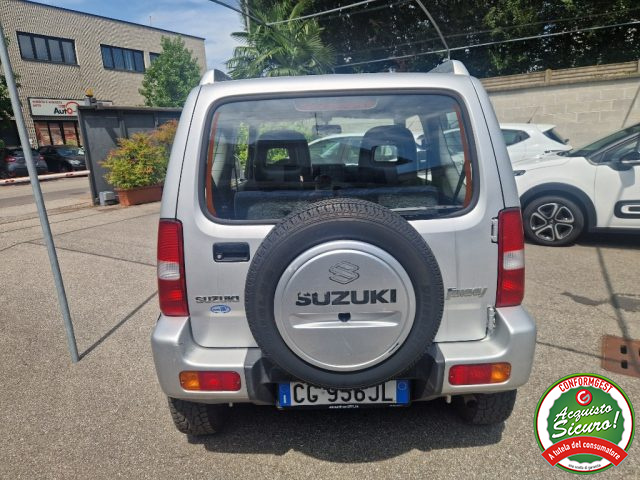 SUZUKI Jimny usata, con Servosterzo