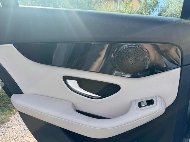 MERCEDES-BENZ C 180 usata, con Climatizzatore