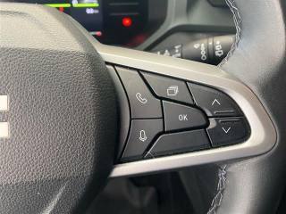 DACIA Duster usata 17