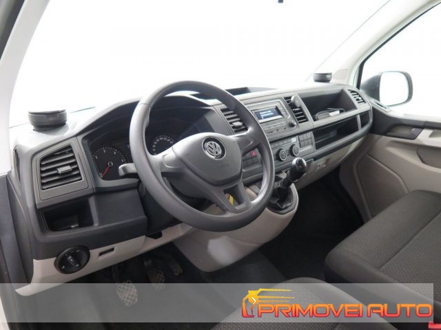 VOLKSWAGEN Caravelle usata, con ABS