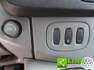 OPEL Vivaro usata, con Servosterzo