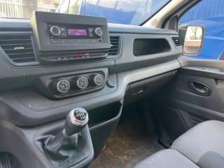 RENAULT Trafic usata, con ESP