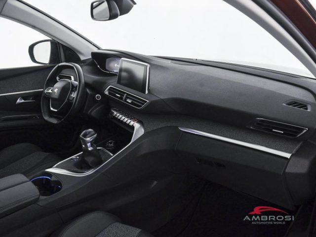 PEUGEOT 3008 usata 11