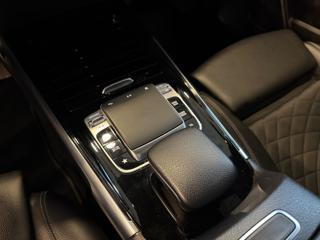 MERCEDES-BENZ GLB 200 usata, con Cronologia tagliandi