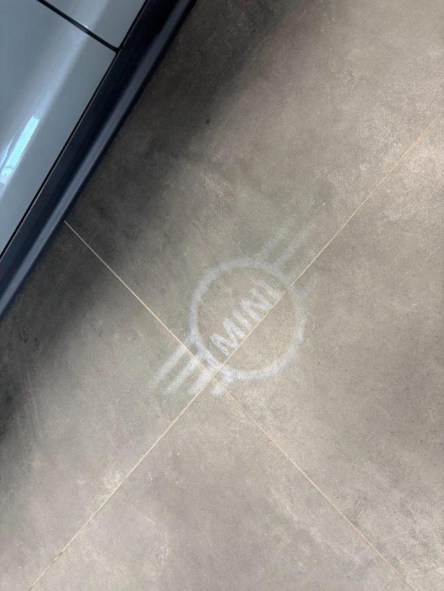 MINI Countryman usata, con Sensori di parcheggio anteriori