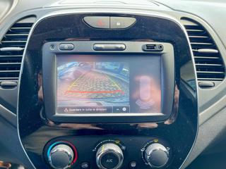 RENAULT Captur usata, con Touch screen