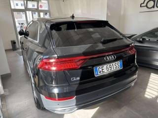 AUDI Q8 usata, con Autoradio