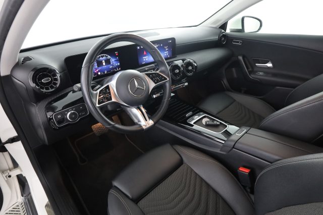 MERCEDES-BENZ A 180 usata 0