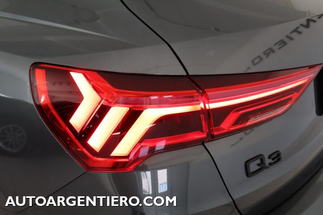 AUDI Q3 usata, con Specchietti laterali elettrici
