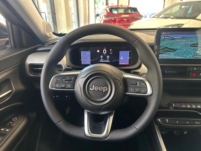 JEEP Avenger usata, con USB