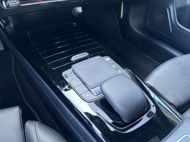 MERCEDES-BENZ CLA 250 usata, con Cronologia tagliandi