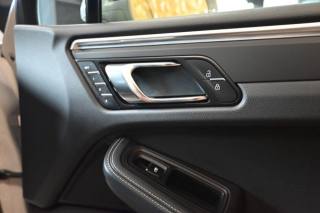 PORSCHE Macan usata 71