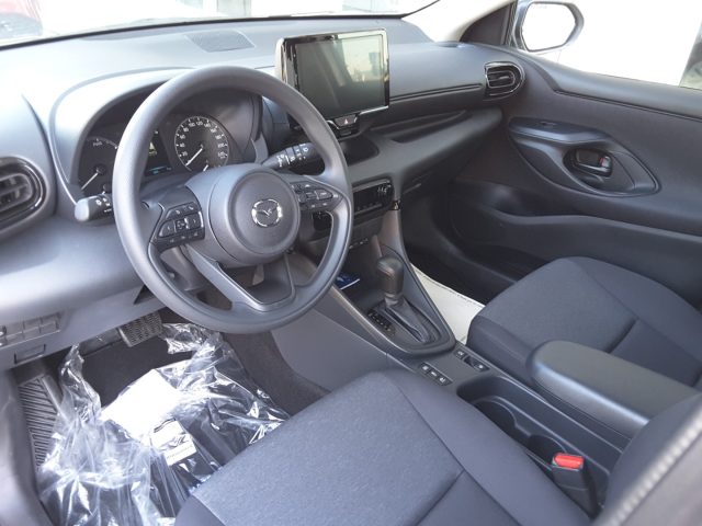 MAZDA 2 usata, con Controllo automatico clima