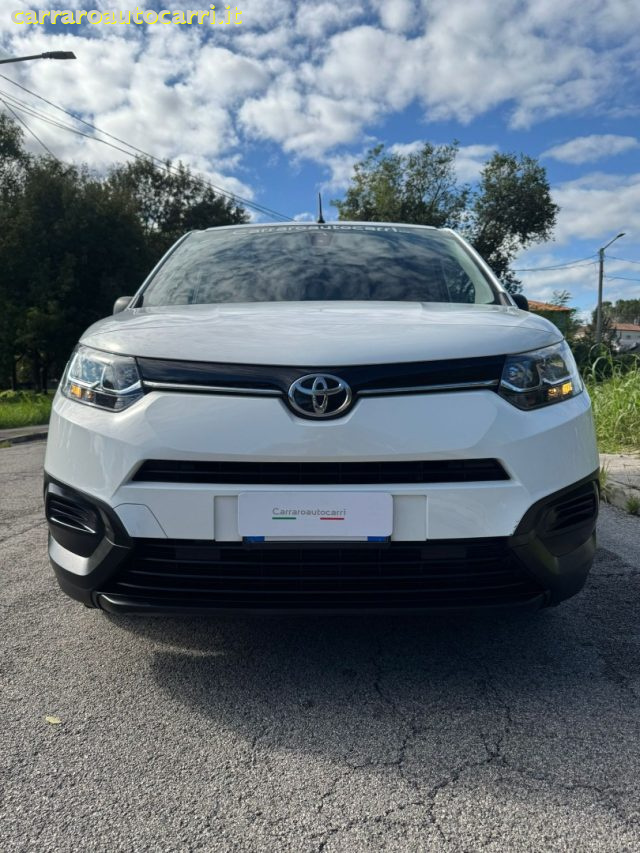 TOYOTA Proace City usata, con Airbag