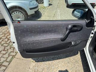 OPEL Corsa usata, con Chiusura centralizzata