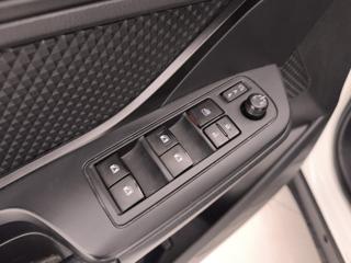 TOYOTA C-HR usata, con Sedile posteriore sdoppiato