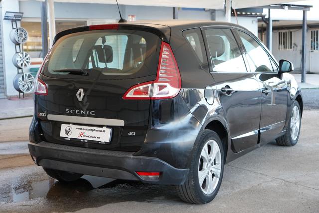 RENAULT Scenic usata, con Cerchi in lega