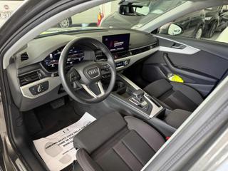 AUDI A4 usata, con Sensori di parcheggio anteriori