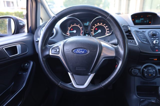 FORD Fiesta usata, con Isofix