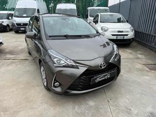 TOYOTA Yaris usata, con Autoradio