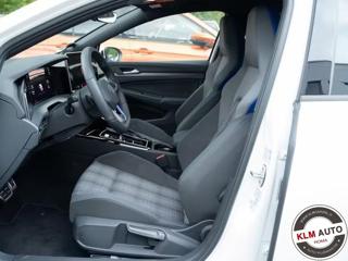 VOLKSWAGEN Golf usata, con Autoradio