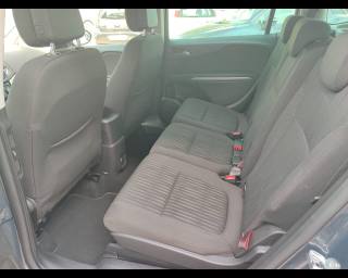 OPEL Zafira Tourer usata, con Sedile posteriore sdoppiato