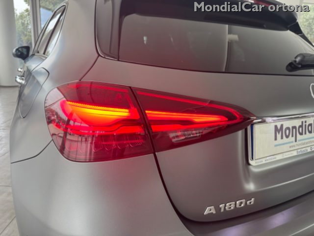 MERCEDES-BENZ A 180 usata, con Volante multifunzione