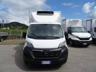 OPEL Movano usata, con Airbag