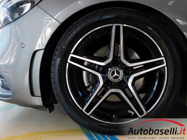 MERCEDES-BENZ B 180 usata, con Controllo automatico clima