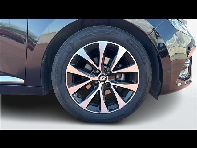 RENAULT Clio usata, con Airbag