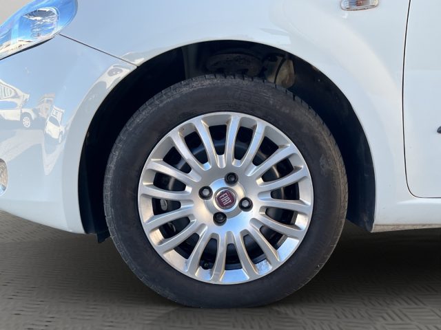 FIAT Grande Punto usata 15