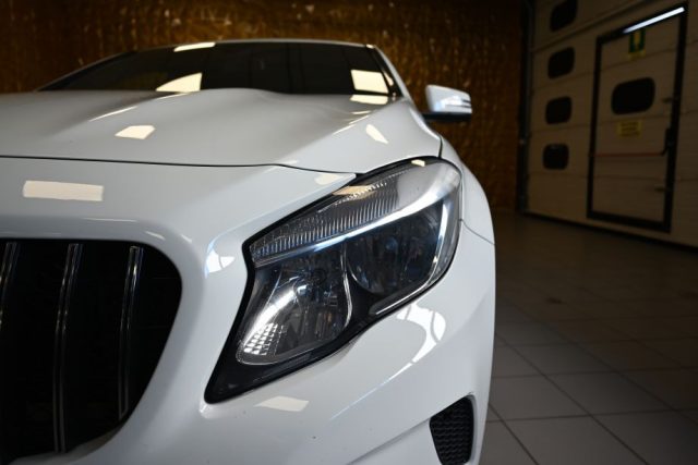 MERCEDES-BENZ GLA 180 usata 18